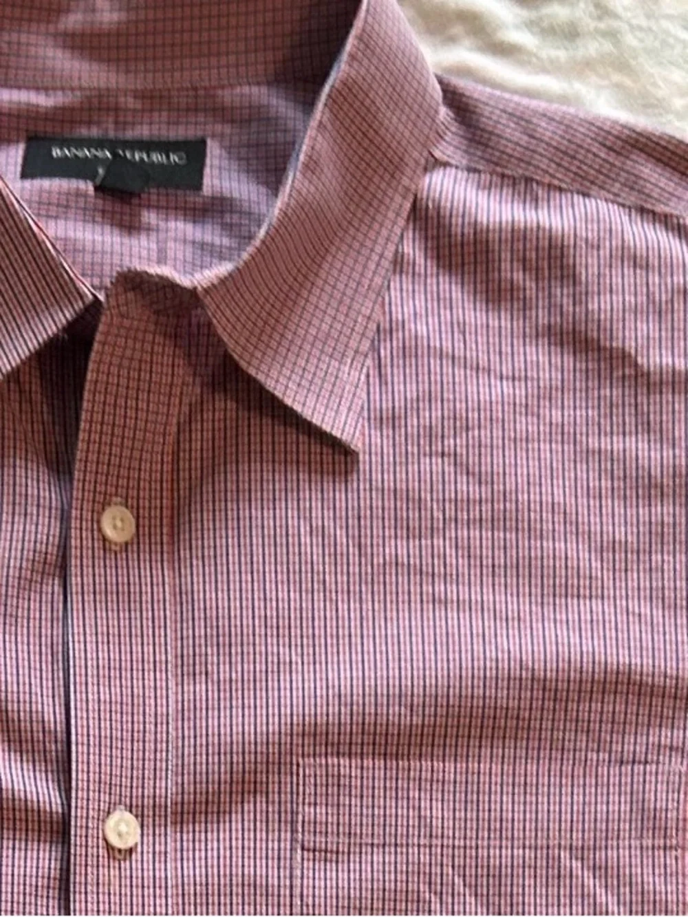 Banana Republic Men's Red/Blue Micro-Check Short Sleeve Button-Down Shirt EUC XL